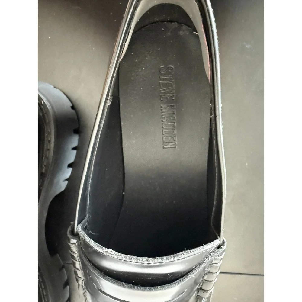 Steve Madden Langsten Black Leather Lug Sole Penny Loafers Women 10